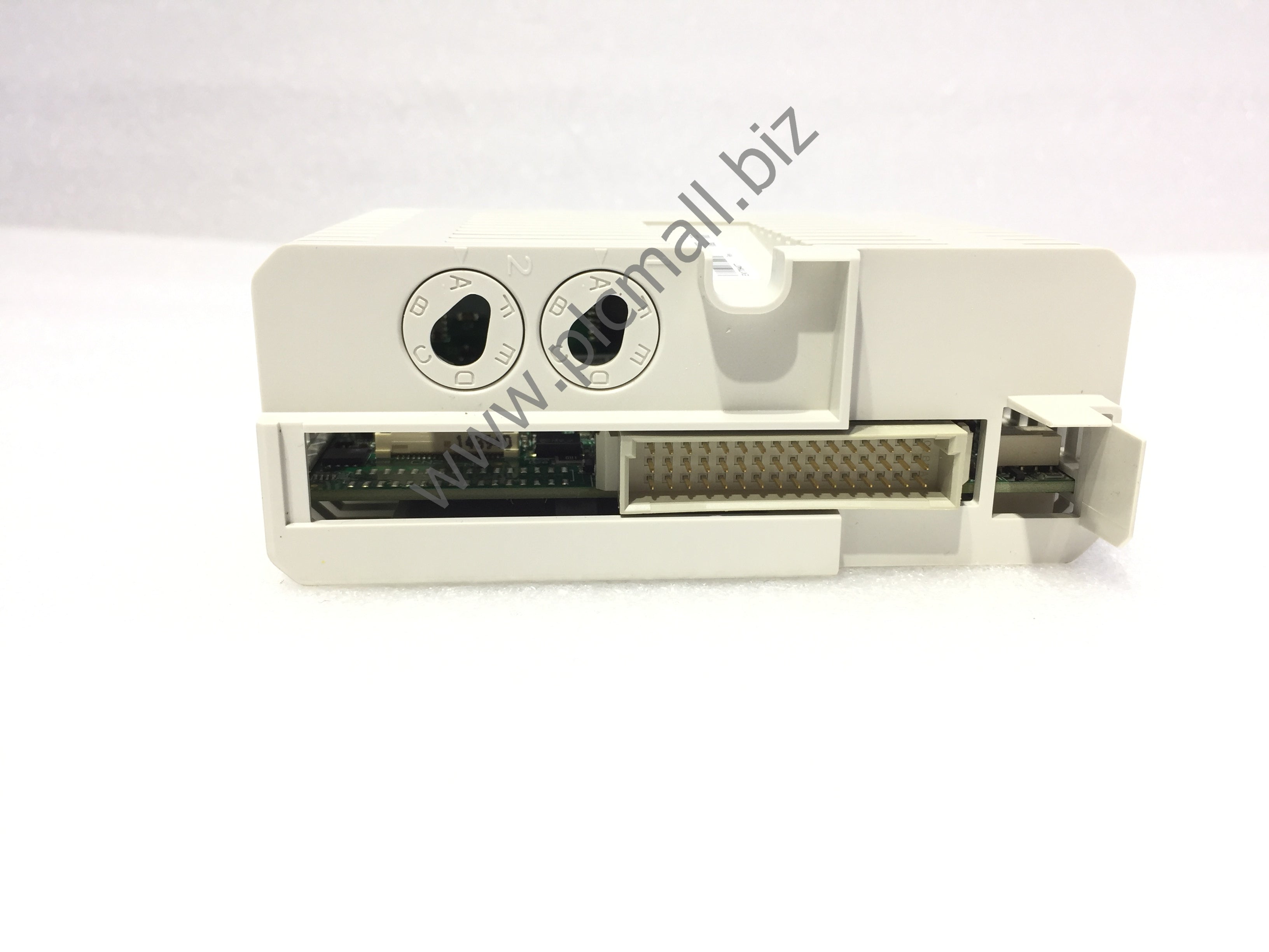 FAU810 C10-12010 ABB Flame scanner monitor New no box Original